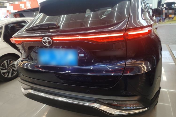Used Toyota Harrier 2022 2.0L CVT Two-Wheel Drive Luxury Edition Rear