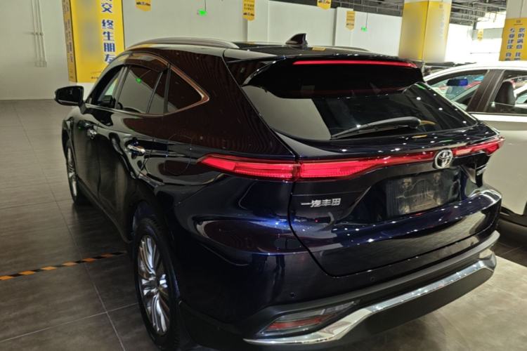 Used Toyota Harrier 2022 2.0L CVT Two-Wheel Drive Deluxe Edition Rear Left 45 Deg