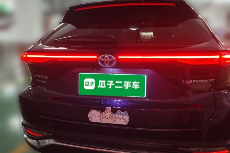 Used Toyota Harrier 2022 Dual-Engine 2.5L CVT Four-Wheel Drive Luxury Edition Rear