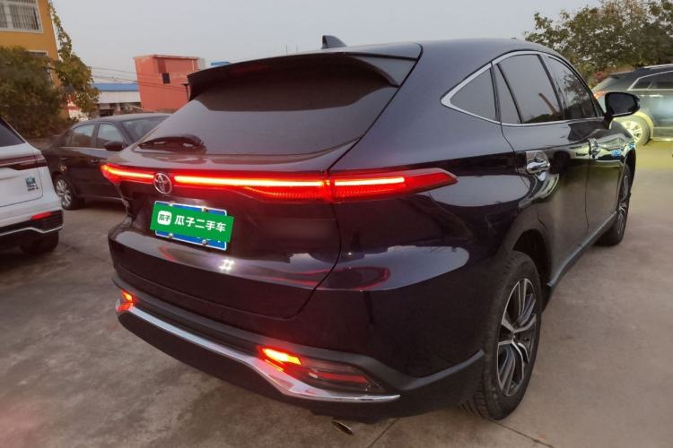 Used Toyota Harrier 2022 2.0L CVT Two-Wheel Drive Entry Version Rear Right 45 Deg