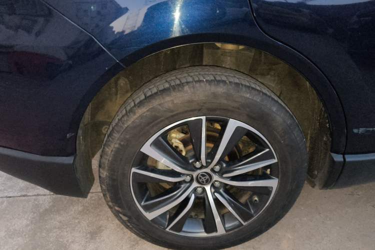 Used Toyota Harrier 2022 2.0L CVT Two-Wheel Drive Entry Version Right Rear Wheel Hub