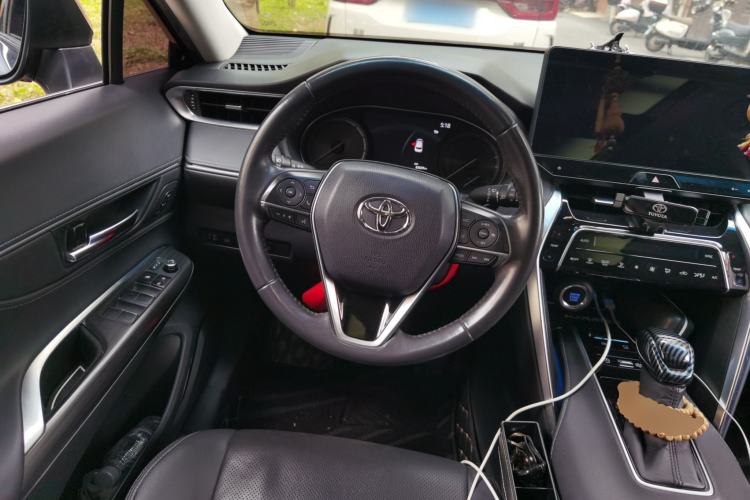 Used Toyota Harrier 2022 2.0L CVT Two-Wheel Drive Deluxe Edition Steering Wheel