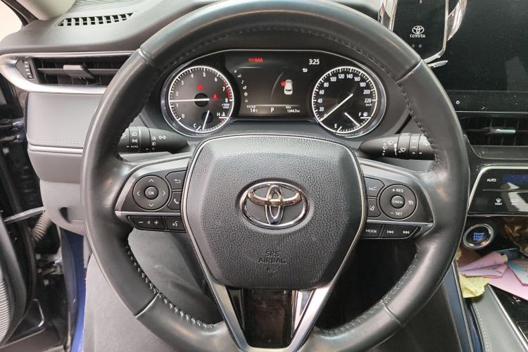 Used Toyota Harrier 2022 2.0L CVT Two-Wheel Drive Deluxe Edition Steering Wheel