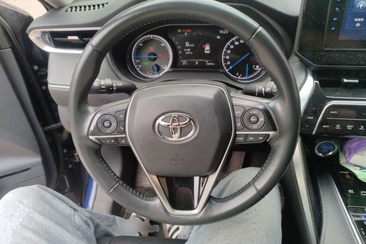 Used Toyota Harrier 2022 Dual-Engine 2.5L CVT Two-Wheel Drive Luxury Edition Steering Wheel