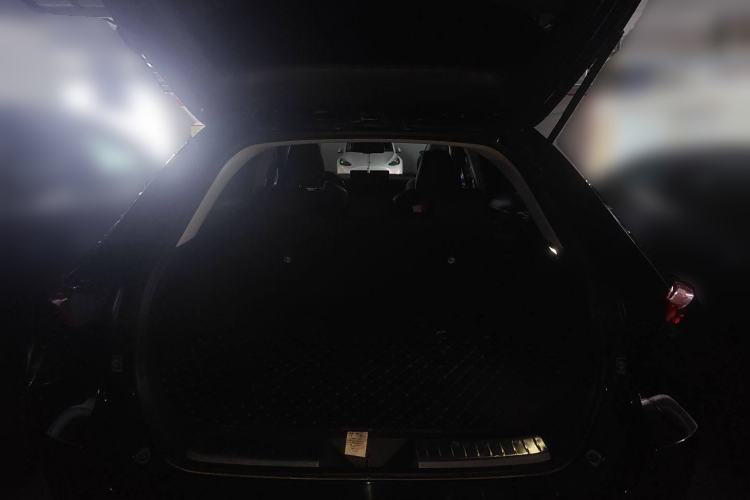 Used Toyota Harrier 2022 Dual-Engine 2.5L CVT Two-Wheel Drive Luxury Edition Trunk