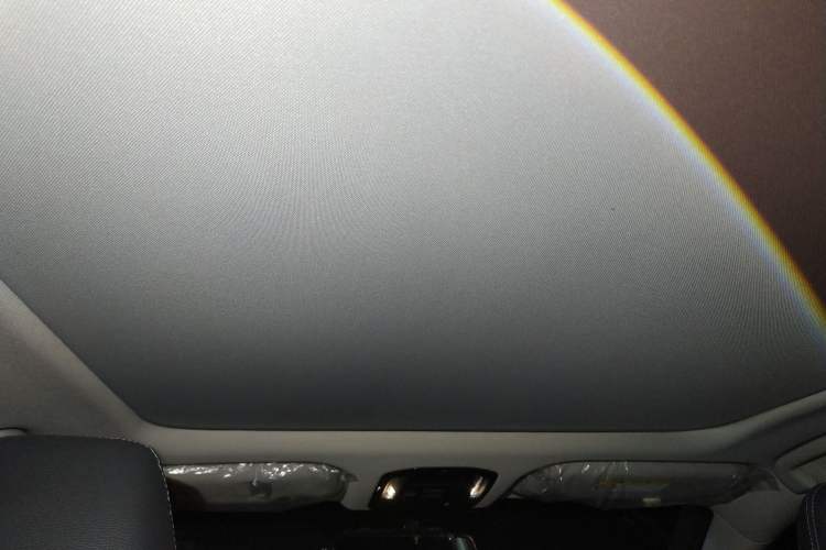 Used Toyota Harrier 2022 2.0L CVT Two-Wheel Drive Deluxe Edition Headliner