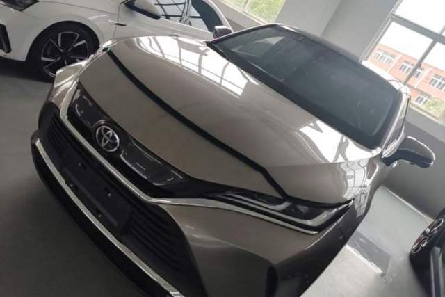 Used Toyota Harrier 2022 2.0L CVT Two-Wheel Drive Deluxe Edition