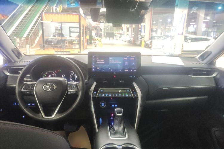 Used Toyota Harrier 2022 Dual-Engine 2.5L CVT Four-Wheel Drive Flagship Edition Center Console
