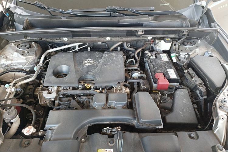 Used Toyota Harrier 2022 2.0L CVT Two-Wheel Drive Entry Version Engine Bay