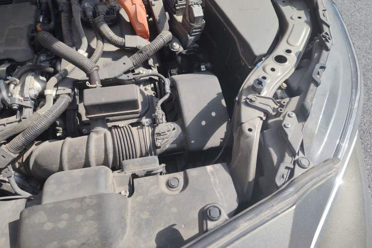 Used Toyota Harrier 2022 Dual-Engine 2.5L CVT Four-Wheel Drive Luxury Edition Engine Bay Left
