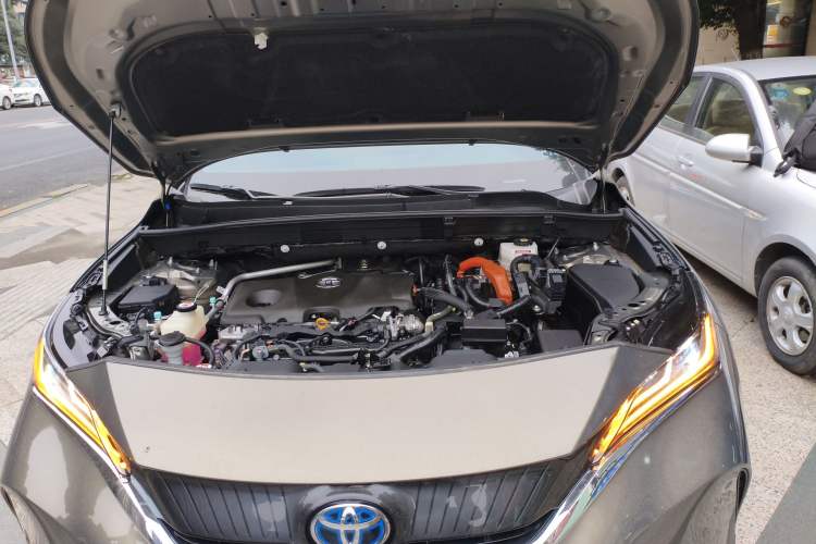 Used Toyota Harrier 2022 Dual-Engine 2.5L CVT Four-Wheel Drive Flagship Edition Engine Bay