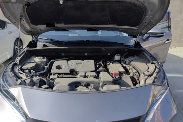 Used Toyota Harrier 2022 2.0L CVT Two-Wheel Drive Luxury Edition Engine Bay