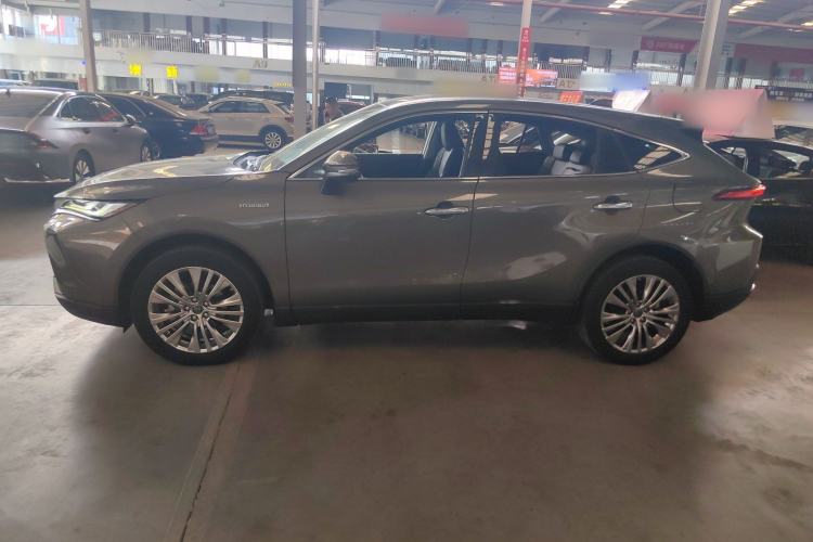 Used Toyota Harrier 2022 Dual-Engine 2.5L CVT Four-Wheel Drive Flagship Edition Exterior 3