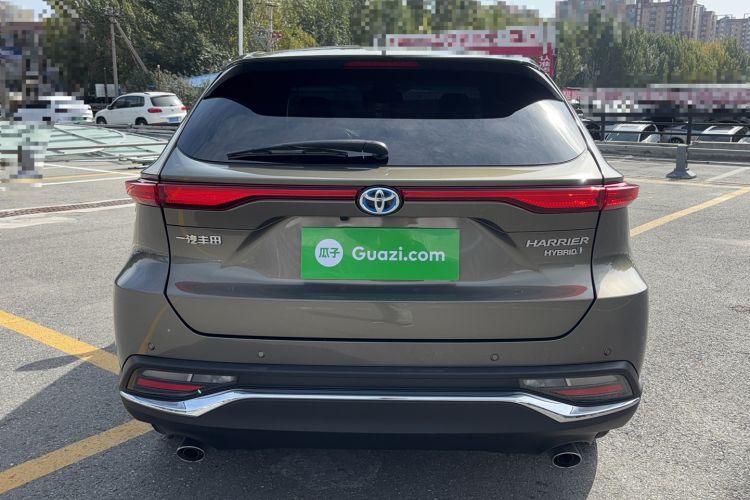 Used Toyota Harrier 2022 Dual-Engine 2.5L CVT Two-Wheel Drive Luxury Edition Exterior 4