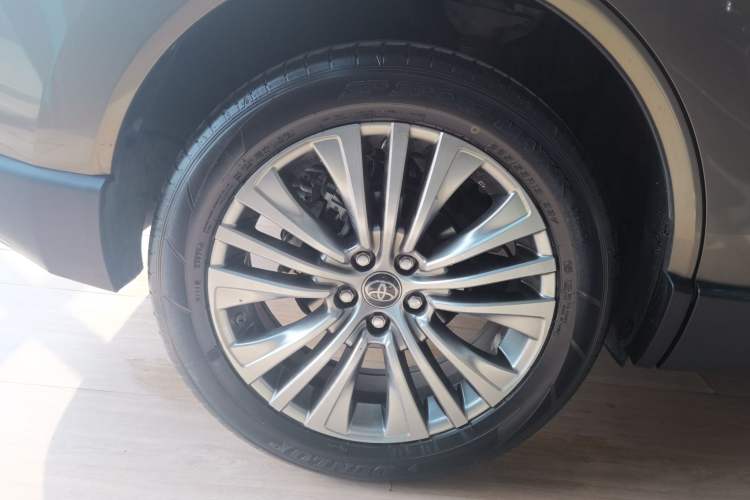 Used Toyota Harrier 2022 Dual-Engine 2.5L CVT Four-Wheel Drive Flagship Edition Exterior 5