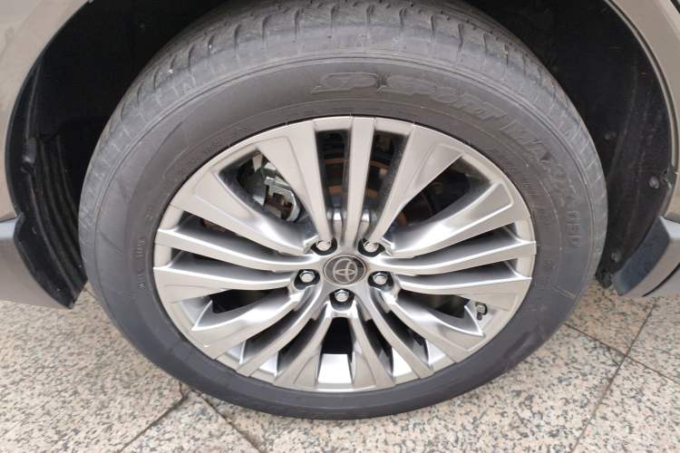 Used Toyota Harrier 2022 Dual-Engine 2.5L CVT Four-Wheel Drive Flagship Edition Exterior 8