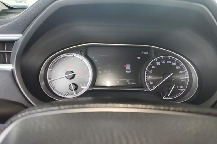 Used Toyota Harrier 2022 2.0L CVT Two-Wheel Drive Deluxe Edition Instrument Cluster