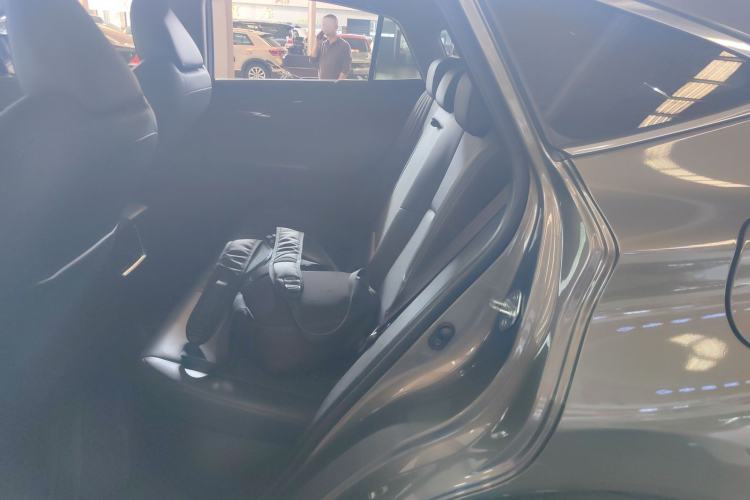 Used Toyota Harrier 2022 Dual-Engine 2.5L CVT Four-Wheel Drive Flagship Edition Interior 4