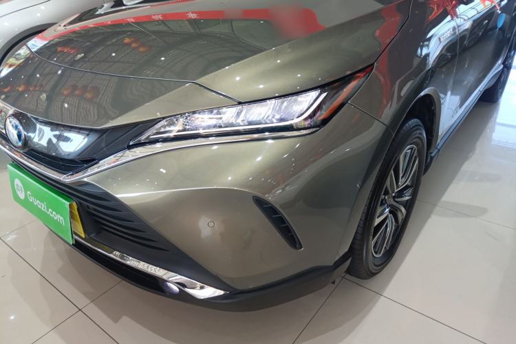 Used Toyota Harrier 2022 Dual-Engine 2.5L CVT Two-Wheel Drive Luxury Edition Left Front Headlight