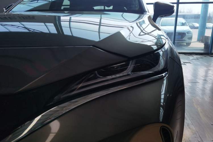 Used Toyota Harrier 2022 Dual-Engine 2.5L CVT Four-Wheel Drive Flagship Edition Left Front Headlight