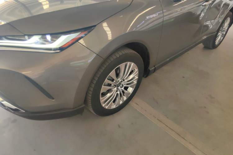 Used Toyota Harrier 2022 Dual-Engine 2.5L CVT Four-Wheel Drive Flagship Edition Left Front Headlight