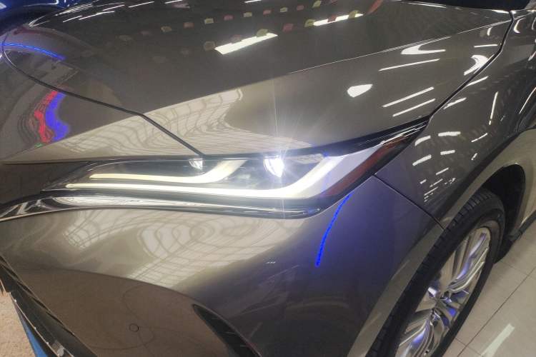 Used Toyota Harrier 2022 Dual-Engine 2.5L CVT Four-Wheel Drive Flagship Edition Left Front Headlight