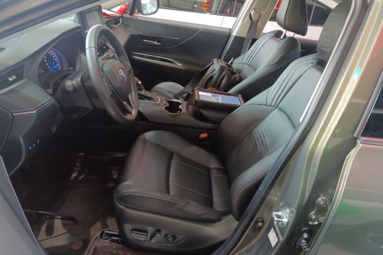 Used Toyota Harrier 2022 Dual-Engine 2.5L CVT Two-Wheel Drive Luxury Edition Left Front Seat