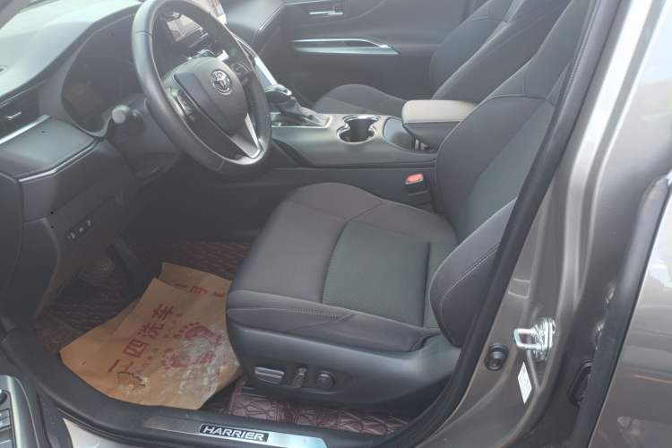 Used Toyota Harrier 2022 2.0L CVT Two-Wheel Drive Entry Version Left Front Seat