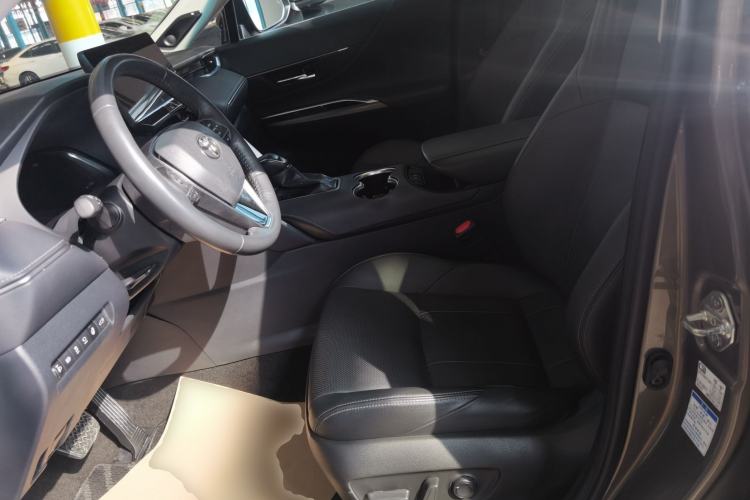 Used Toyota Harrier 2022 Dual-Engine 2.5L CVT Four-Wheel Drive Flagship Edition Left Front Seat
