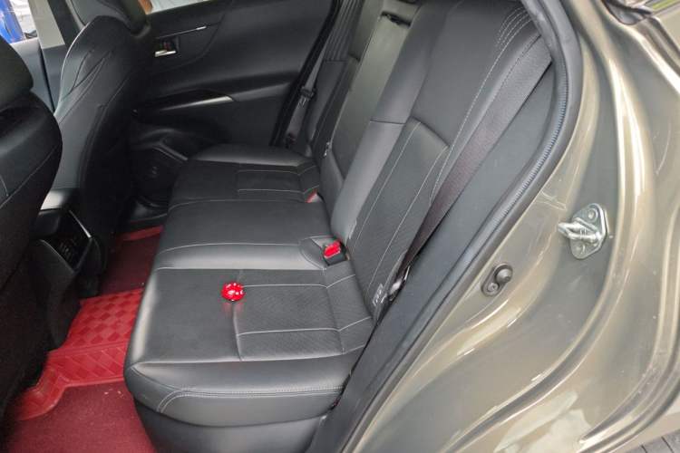 Used Toyota Harrier 2022 Dual-Engine 2.5L CVT Four-Wheel Drive Flagship Edition Left Rear Seat