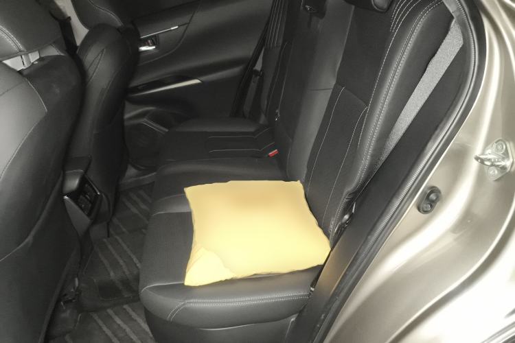 Used Toyota Harrier 2022 Dual-Engine 2.5L CVT Two-Wheel Drive Luxury Edition Left Rear Seat
