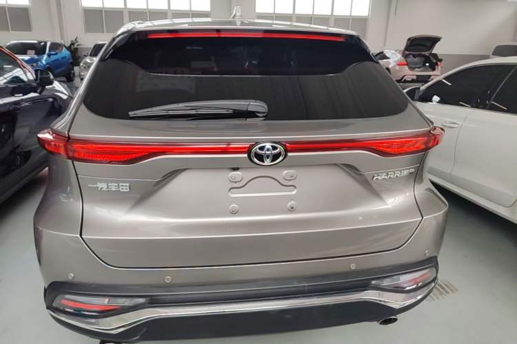 Toyota Harrier 2022 — фото 5