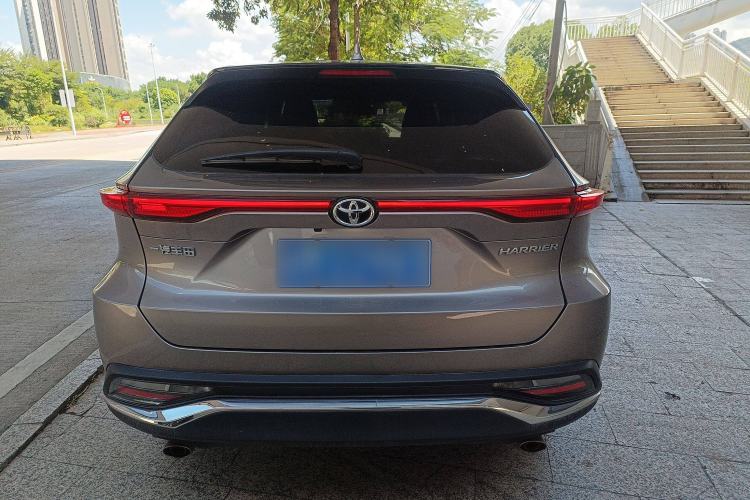 Used Toyota Harrier 2022 2.0L CVT Two-Wheel Drive Entry Version Rear