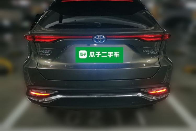 Used Toyota Harrier 2022 Dual-Engine 2.5L CVT Four-Wheel Drive Luxury Edition Rear