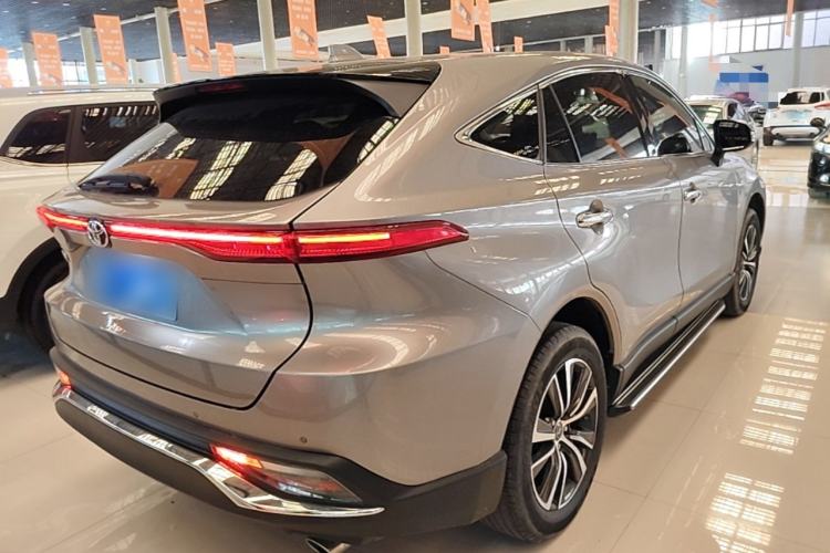 Used Toyota Harrier 2022 2.0L CVT Two-Wheel Drive Entry Version Rear Right 45 Deg