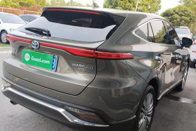 Used Toyota Harrier 2022 Dual-Engine 2.5L CVT Four-Wheel Drive Flagship Edition Rear Right 45 Deg