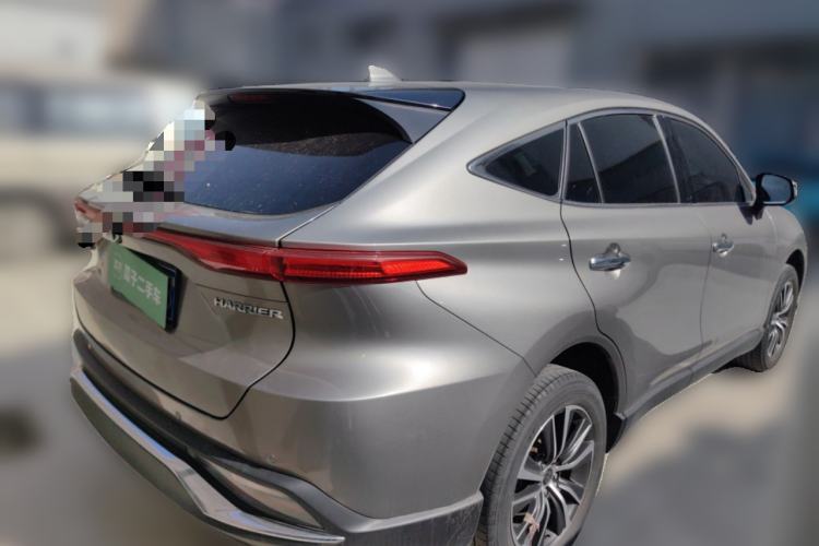 Used Toyota Harrier 2022 2.0L CVT Two-Wheel Drive Luxury Edition Rear Right 45 Deg