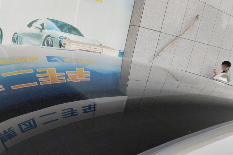 Used Toyota Harrier 2022 Dual-Engine 2.5L CVT Four-Wheel Drive Flagship Edition Roof