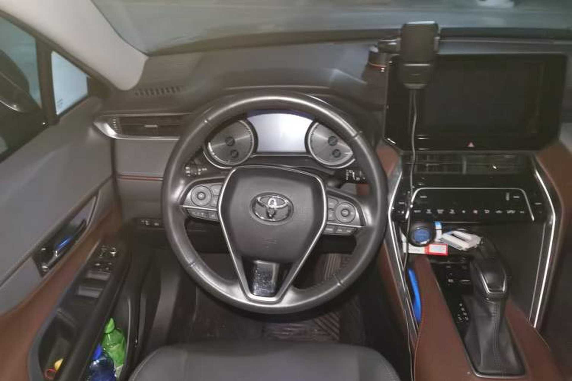 Used Toyota Harrier 2022 Dual-Engine 2.5L CVT Two-Wheel Drive Luxury Edition Steering Wheel