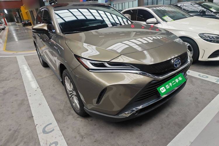 Used Toyota Harrier 2022 Dual-Engine 2.5L CVT Four-Wheel Drive Flagship Edition Front Right 45 Deg