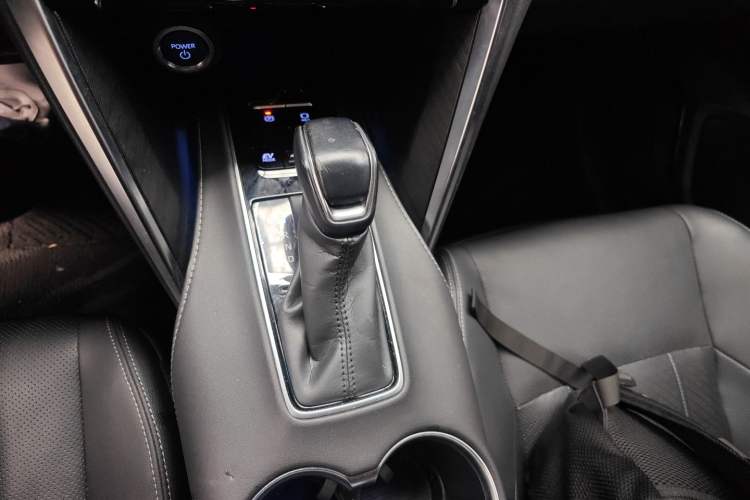 Used Toyota Harrier 2022 Dual-Engine 2.5L CVT Four-Wheel Drive Flagship Edition Gear Lever