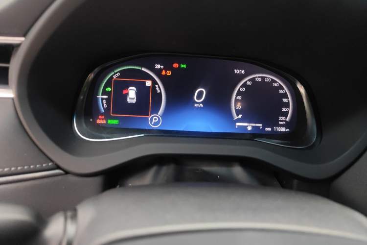 Used Toyota Harrier 2022 Dual-Engine 2.5L CVT Four-Wheel Drive Flagship Edition Instrument Cluster