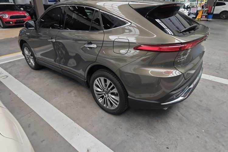 Used Toyota Harrier 2022 Dual-Engine 2.5L CVT Four-Wheel Drive Flagship Edition Left Side