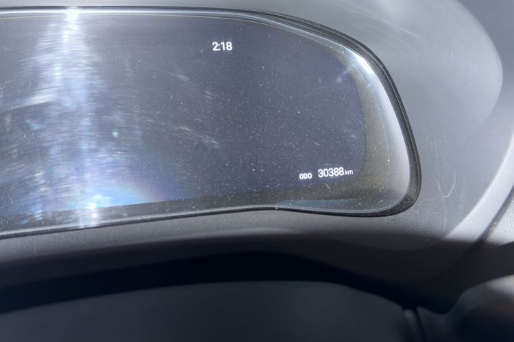 Used Toyota Harrier 2022 Dual-Engine 2.5L CVT Four-Wheel Drive Flagship Edition Odometer Close Up