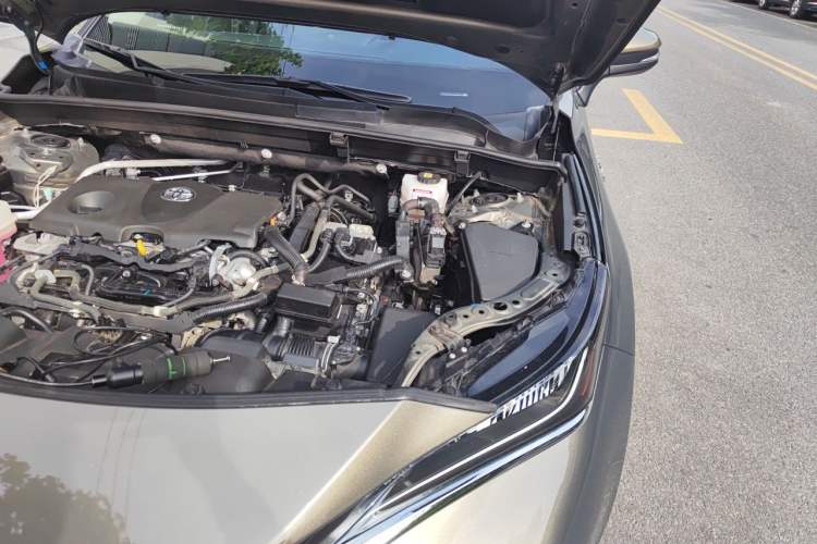 Used Toyota Harrier 2022 Dual-Engine 2.5L CVT Two-Wheel Drive Luxury Edition Engine Bay Left