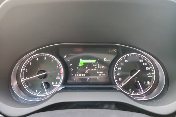 Used Toyota Harrier 2022 2.0L CVT Two-Wheel Drive Deluxe Edition Interior 10