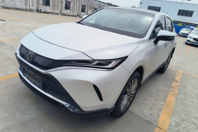 Used Toyota Harrier 2022 2.0L CVT Two-Wheel Drive Deluxe Edition