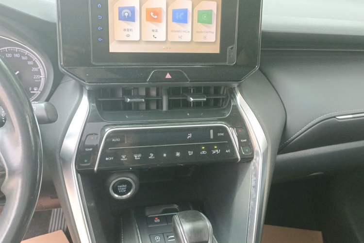 Used Toyota Harrier 2022 2.0L CVT Two-Wheel Drive Entry Version Audio And AC Panel