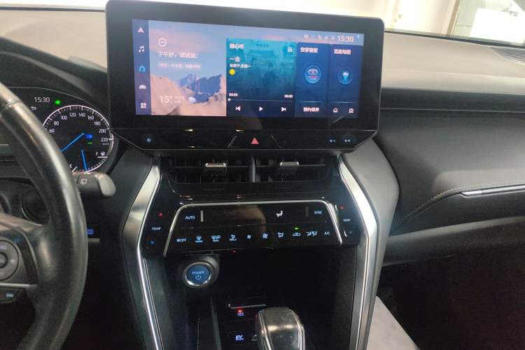 Used Toyota Harrier 2022 Dual-Engine 2.5L CVT Four-Wheel Drive Luxury Edition Audio And AC Panel