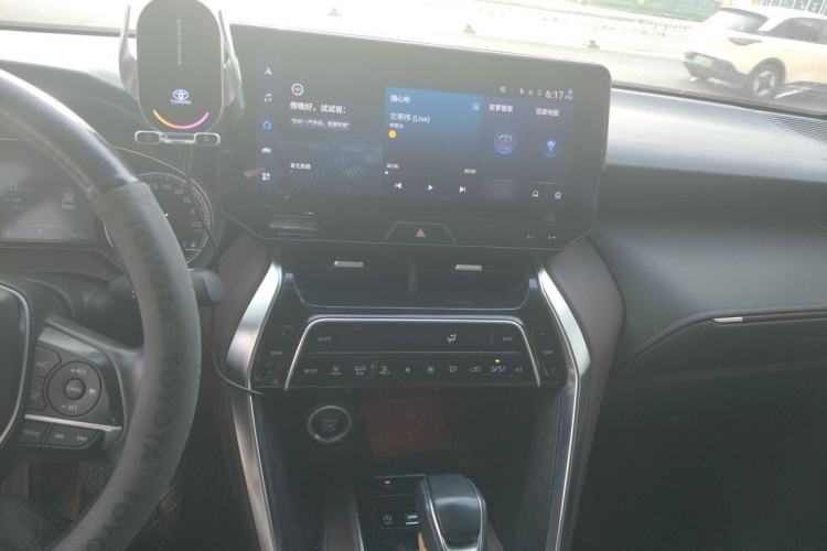 Used Toyota Harrier 2022 2.0L CVT Two-Wheel Drive Deluxe Edition Audio And AC Panel